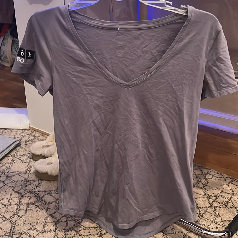 lululemon t shirt